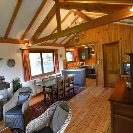 Holiday Home In Ardennes Forest Retreat, Cleaning Included Holiday home