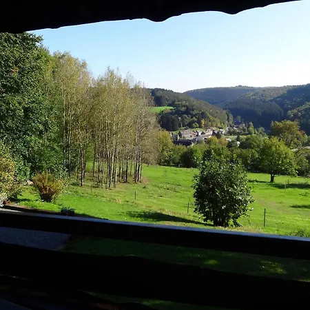 Tranquil Ardennes Retreat, Cleaning Included Casa vacanze Vencimont
